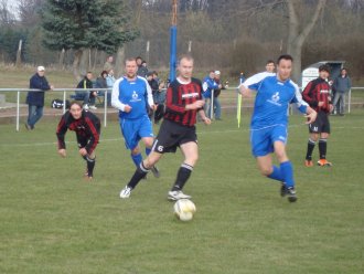 sued220031101